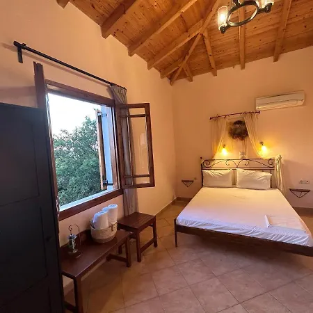Holiday home Porto Katsiki Athanion